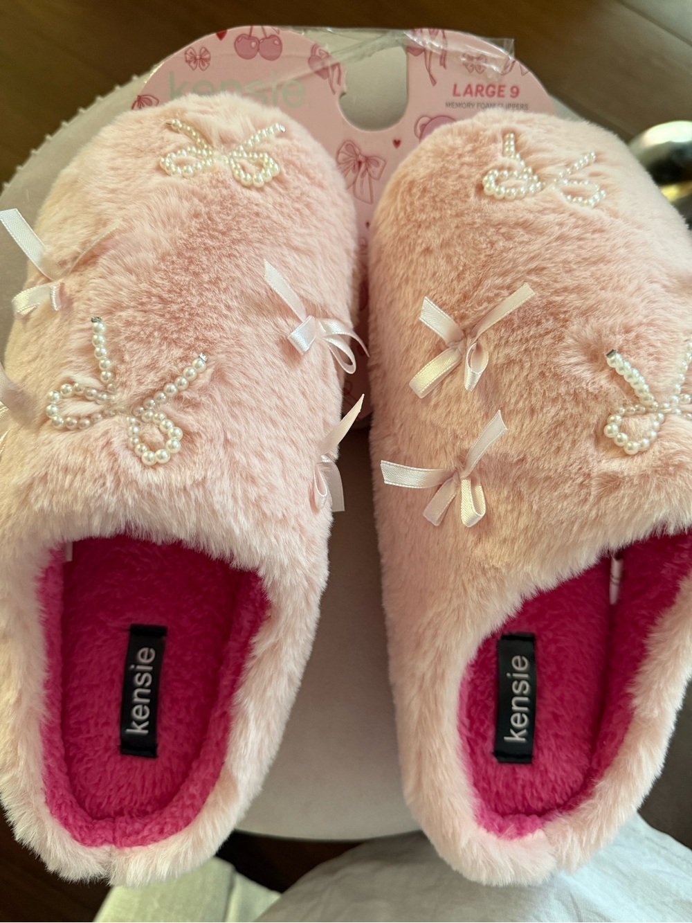 Kensie Ladies  Pink Fuzzy Slippers with Pearl Butterfly & Bow Accents Size 9 NWT